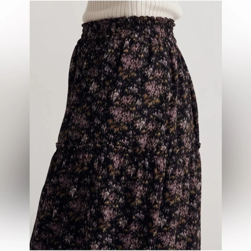 Madewell Crinkle Georgette Tiered Maxi Skirt in Blurred Blooms